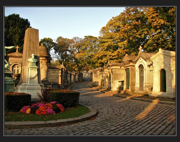 Le Cimetiere du Pere-Lachaise 