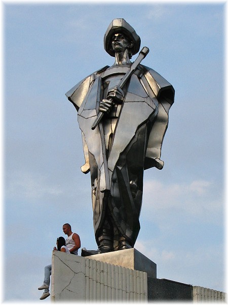 Výsledek obrázku pro Socha Jánošík png