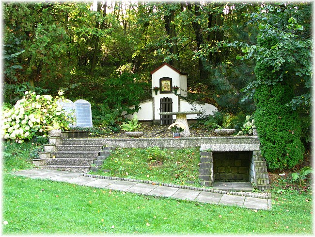 Údolí kapliček, Křepice