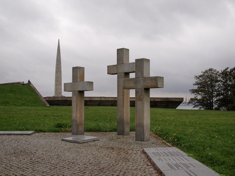 Estonsko - Tallinn, válečný památník v Maarjamäe