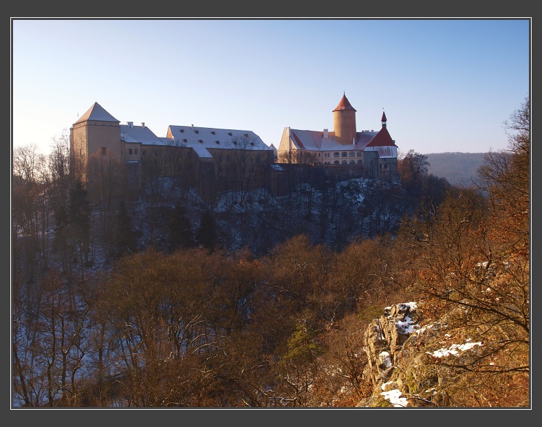 Hrad Veve��