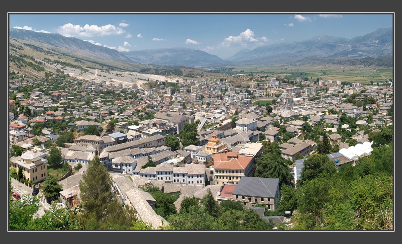 Albánie, Gjirokaster