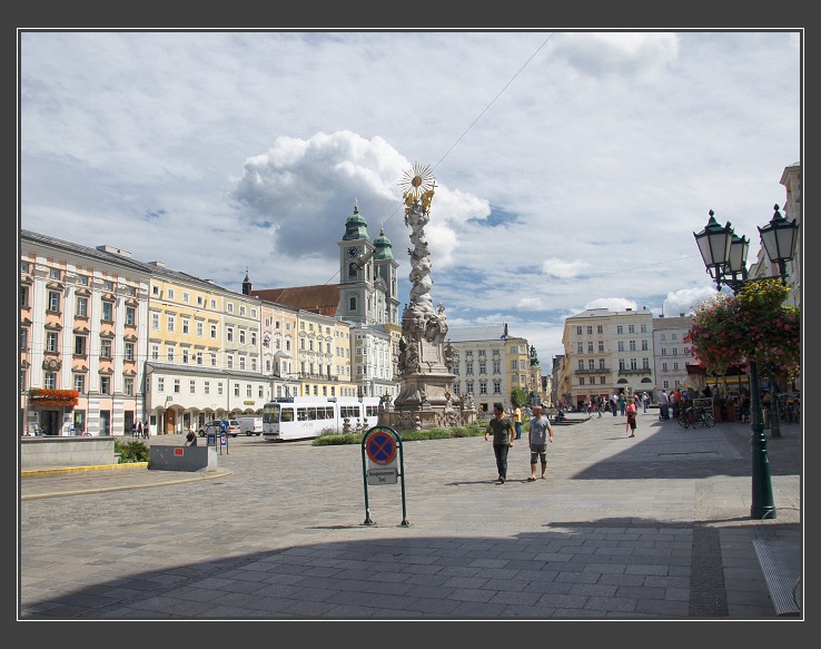 Dunajská cyklostezka, Linz - Hauptplatz