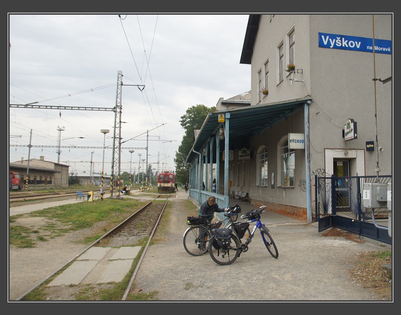 na n�dra�� ve Vy�kov�