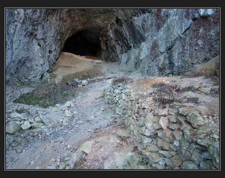 Rytířská jeskyně