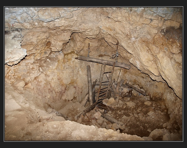 Rytířská jeskyně