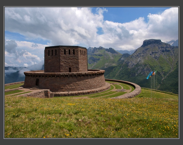 Dolomity