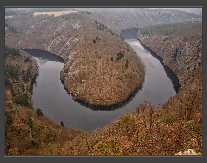 Vltava z vyhlídky Máj