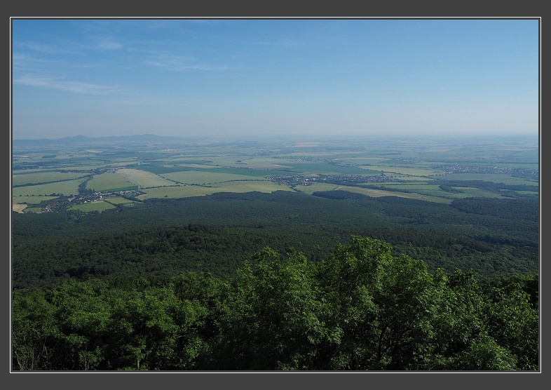 rozhledna na vrcholu Marhát