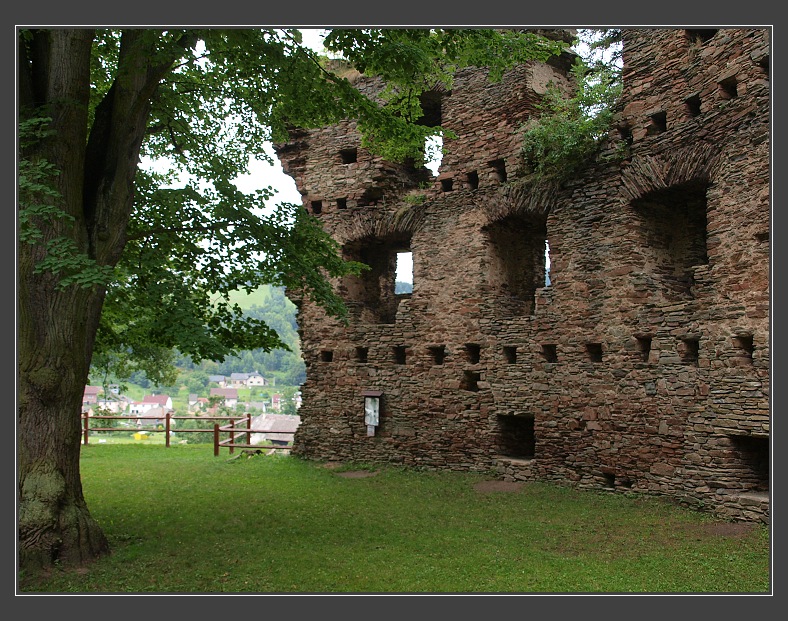 zřícenina hradu Dalečín